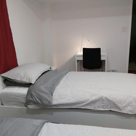 מיסיסאוגה Guest House Room No 03 מראה חיצוני תמונה